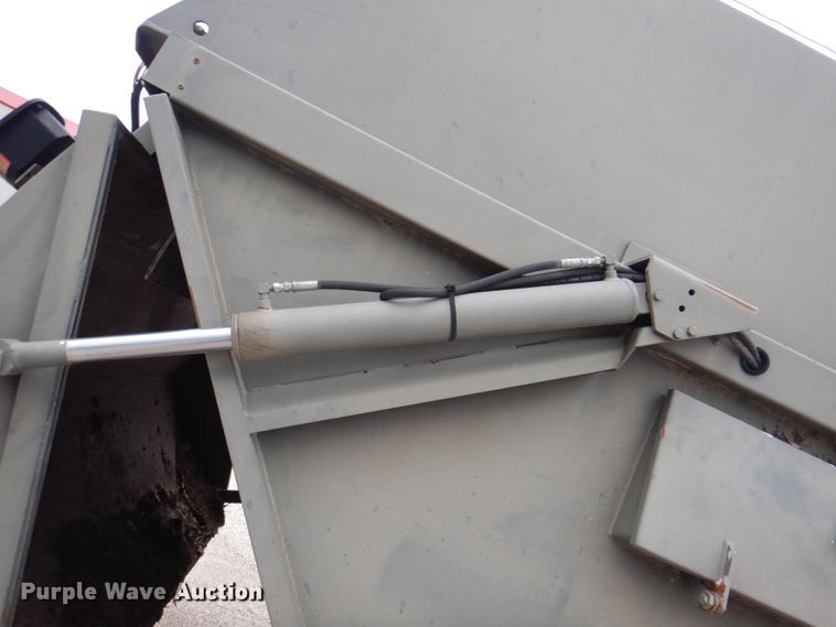 image for item DL0119 1988 International S1600  street sweeper truck