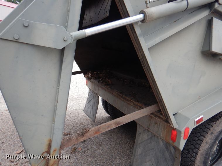 image for item DL0119 1988 International S1600  street sweeper truck