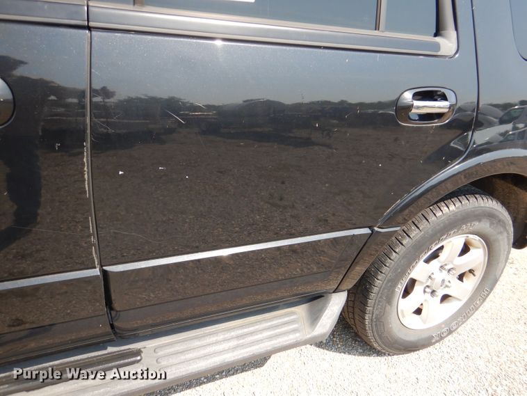 image for item DL3005 2010 Ford Expedition  SUV