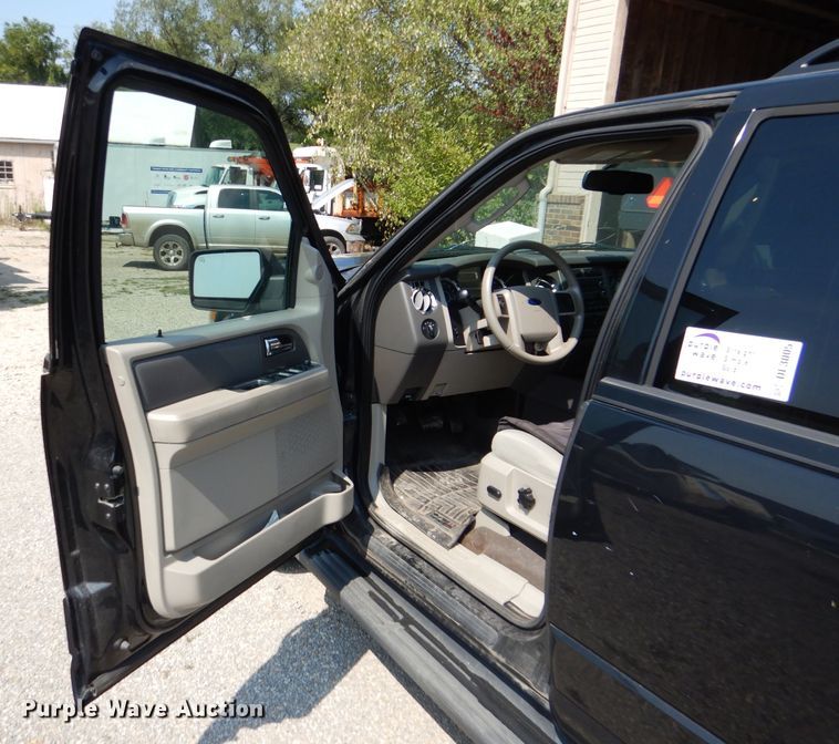 image for item DL3005 2010 Ford Expedition  SUV