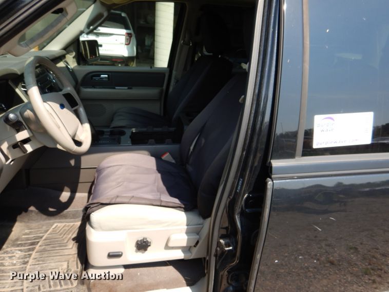 image for item DL3005 2010 Ford Expedition  SUV