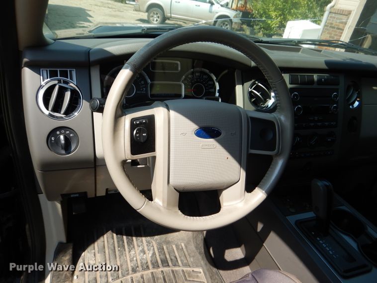 image for item DL3005 2010 Ford Expedition  SUV