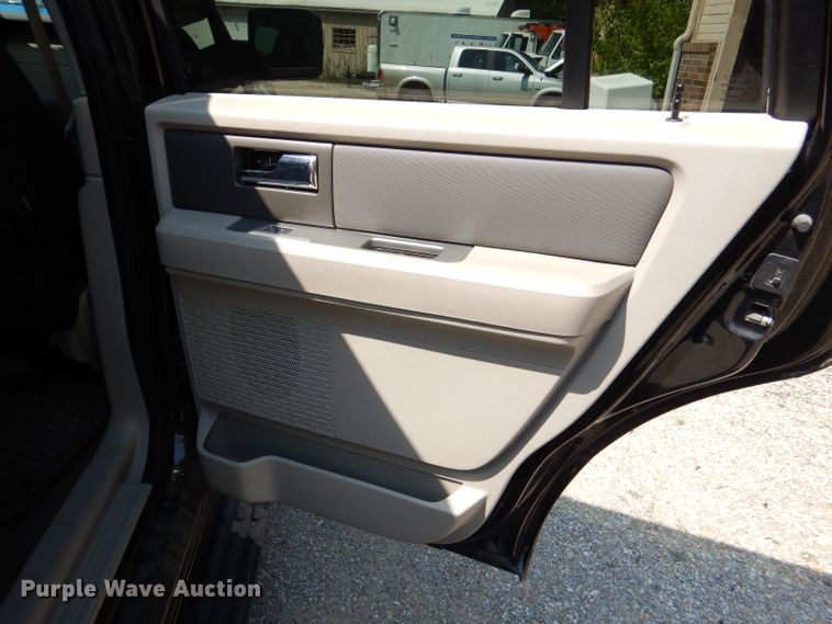 image for item DL3005 2010 Ford Expedition  SUV