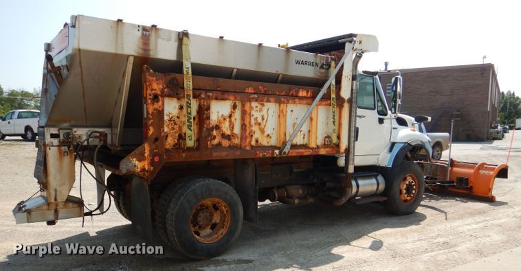 image for item DL3007 2011 International 7400  dump truck