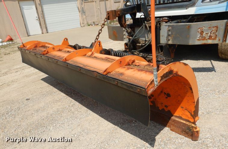 image for item DL3007 2011 International 7400  dump truck