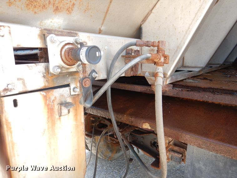 image for item DL3007 2011 International 7400  dump truck