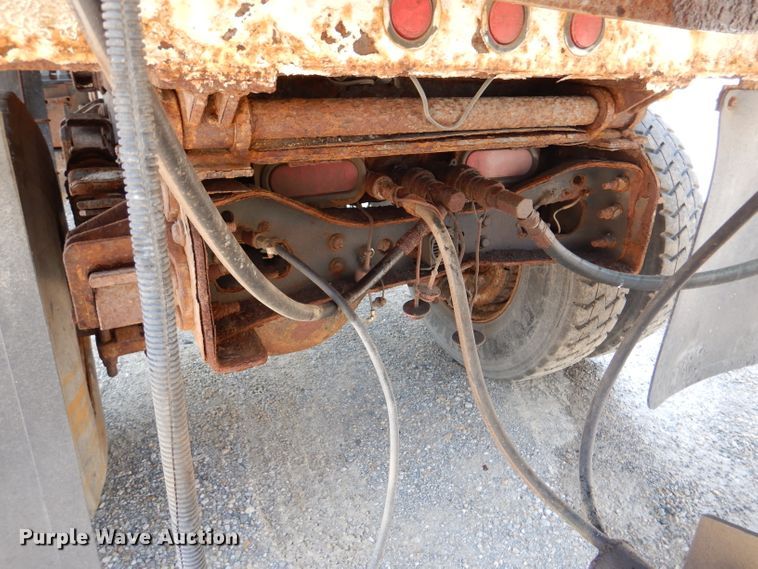 image for item DL3007 2011 International 7400  dump truck