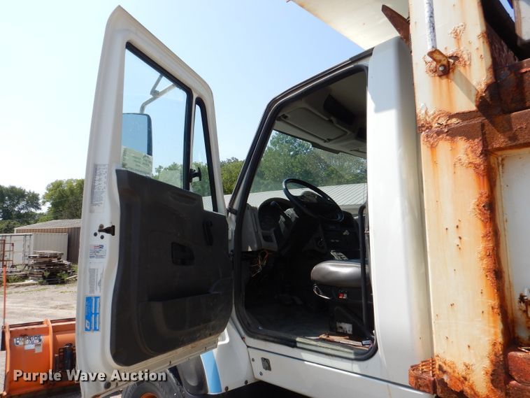 image for item DL3007 2011 International 7400  dump truck