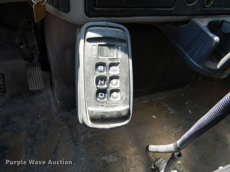 image for item DL3007 2011 International 7400  dump truck