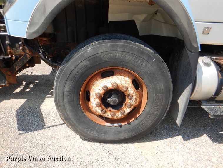 image for item DL3007 2011 International 7400  dump truck