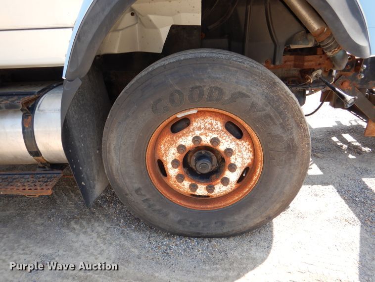 image for item DL3007 2011 International 7400  dump truck