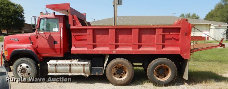 image for item DL3070 1995 Ford L9000  dump truck