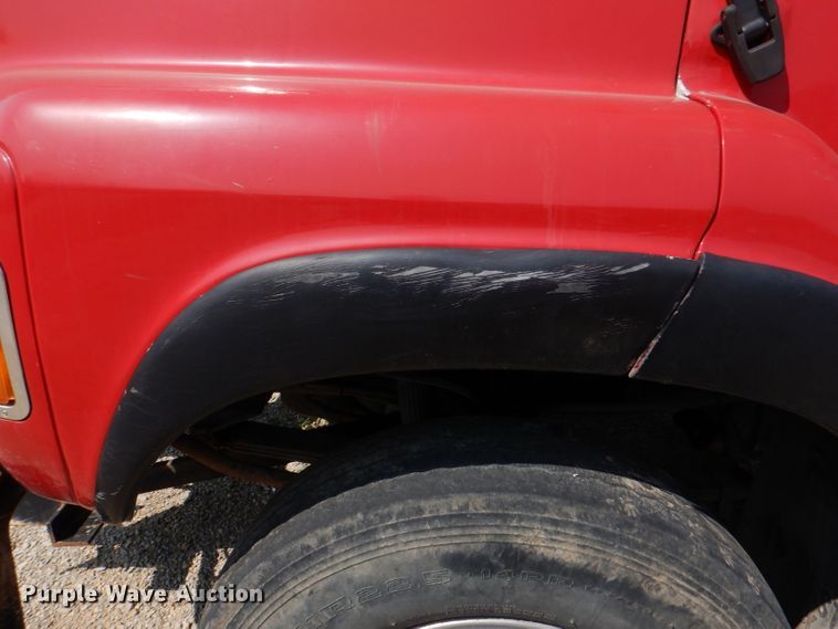 image for item DL3070 1995 Ford L9000  dump truck