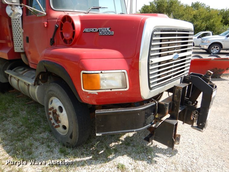 image for item DL3070 1995 Ford L9000  dump truck