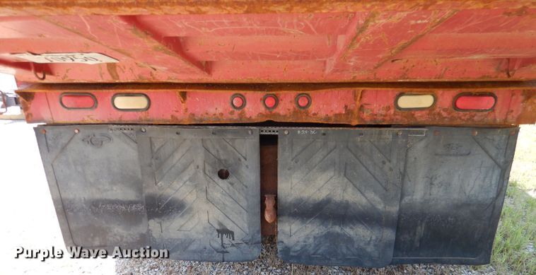 image for item DL3070 1995 Ford L9000  dump truck