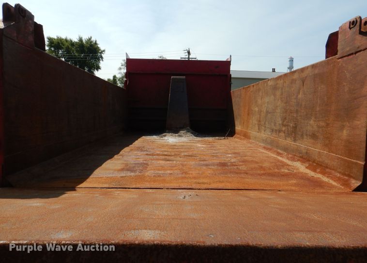 image for item DL3070 1995 Ford L9000  dump truck