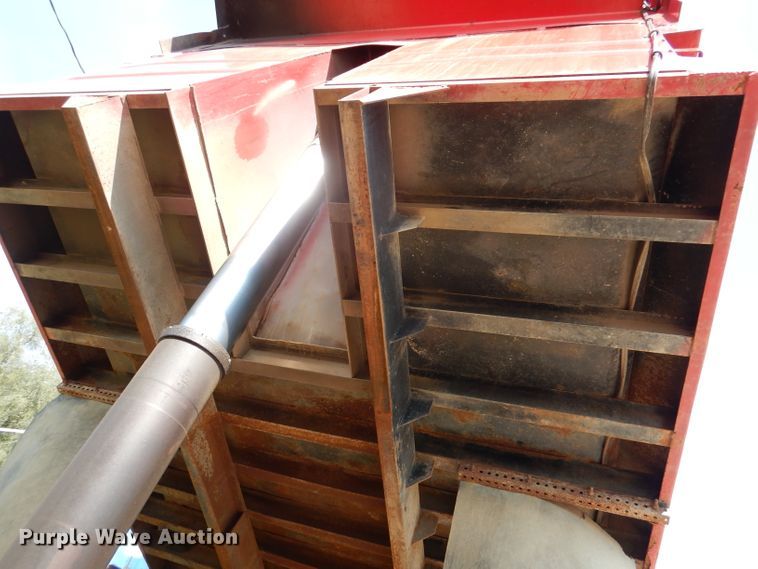 image for item DL3070 1995 Ford L9000  dump truck