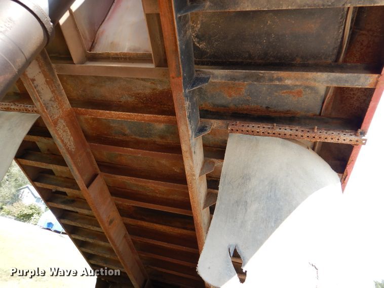 image for item DL3070 1995 Ford L9000  dump truck