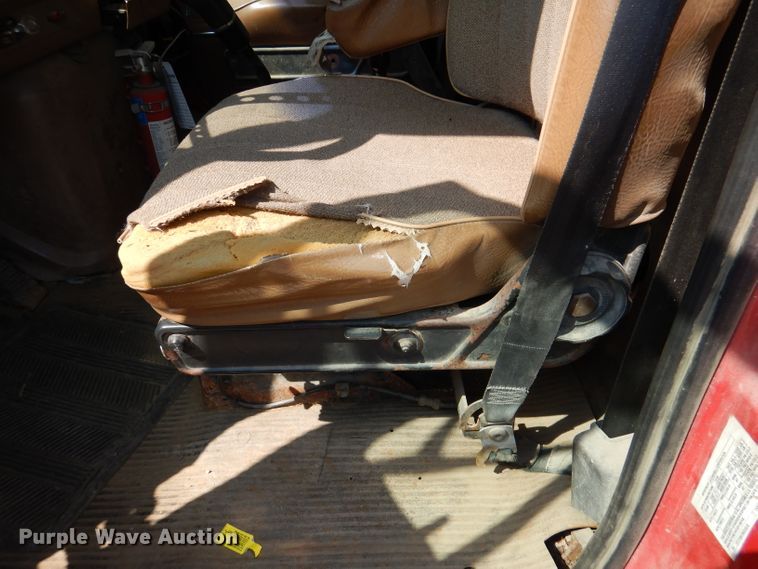 image for item DL3070 1995 Ford L9000  dump truck