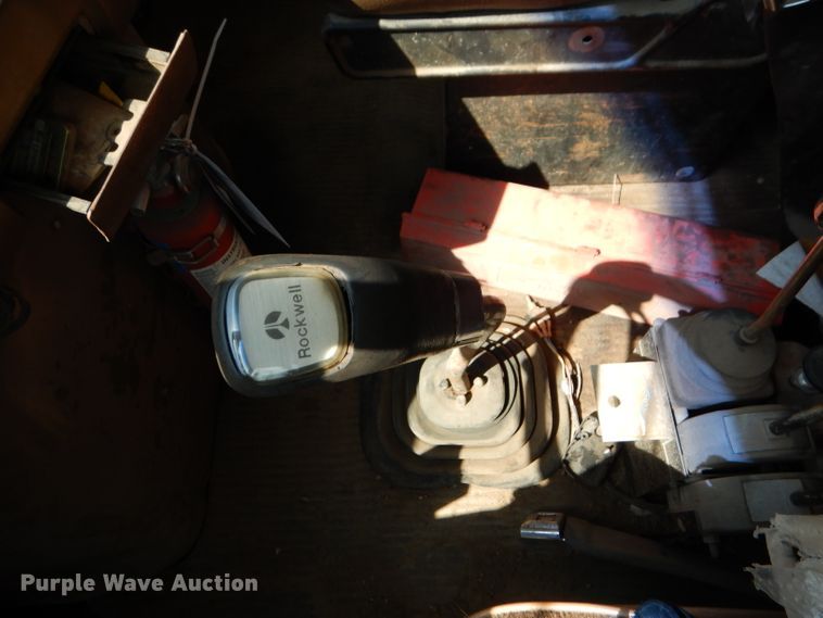 image for item DL3070 1995 Ford L9000  dump truck