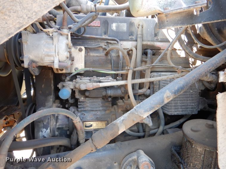 image for item DL3070 1995 Ford L9000  dump truck