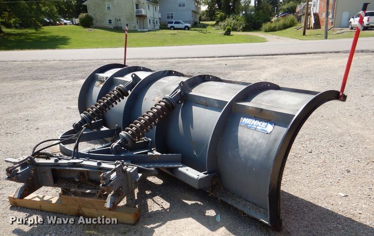 image for item DL3070 1995 Ford L9000  dump truck