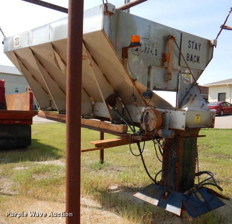 image for item DL3070 1995 Ford L9000  dump truck