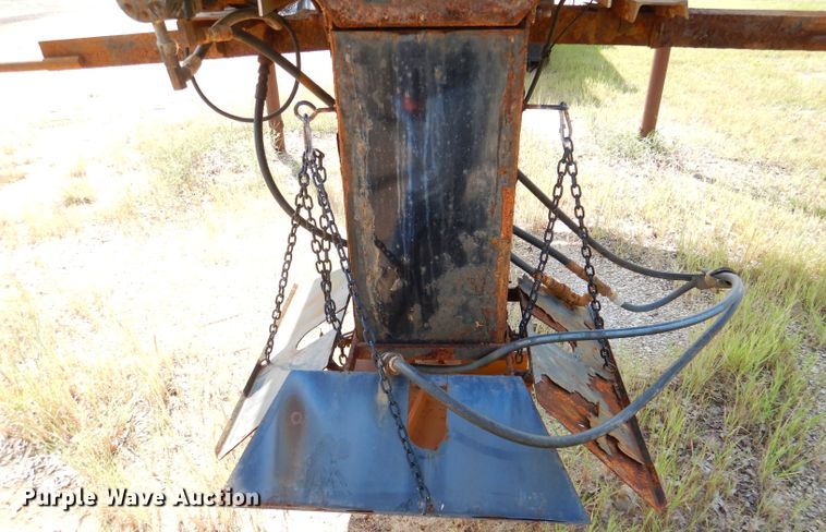 image for item DL3070 1995 Ford L9000  dump truck