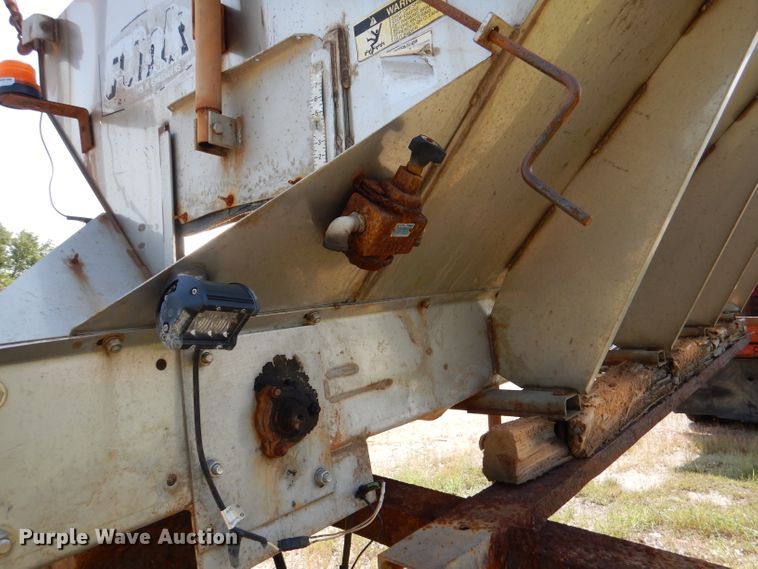 image for item DL3070 1995 Ford L9000  dump truck