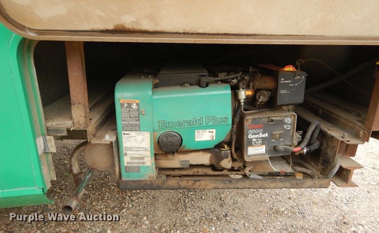 image for item DL6305 1994 Winnebago SCG34RS  mobile command center