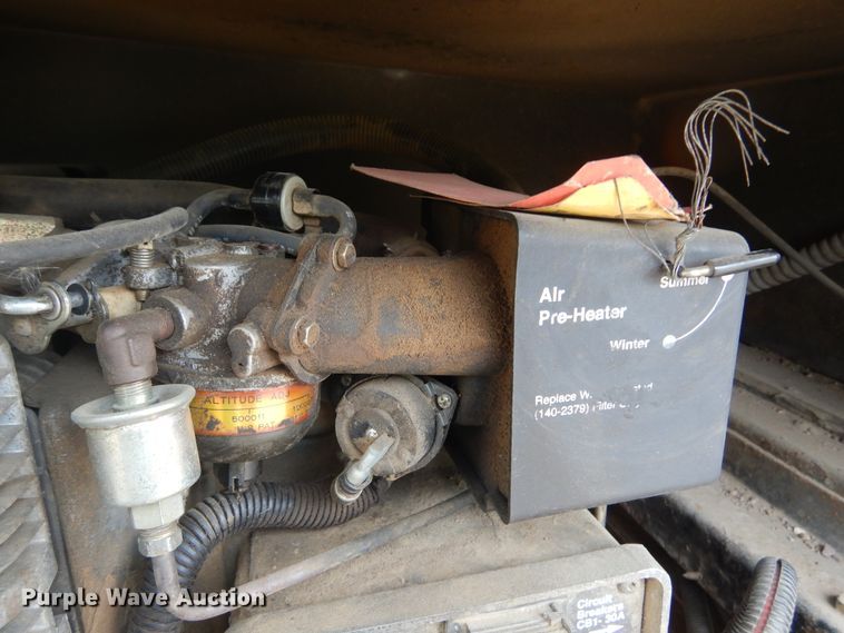 image for item DL6305 1994 Winnebago SCG34RS  mobile command center