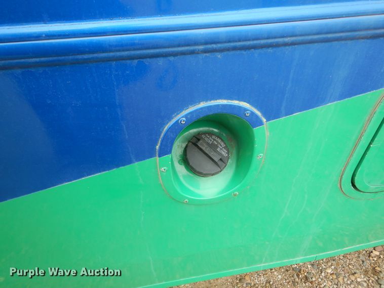 image for item DL6305 1994 Winnebago SCG34RS  mobile command center