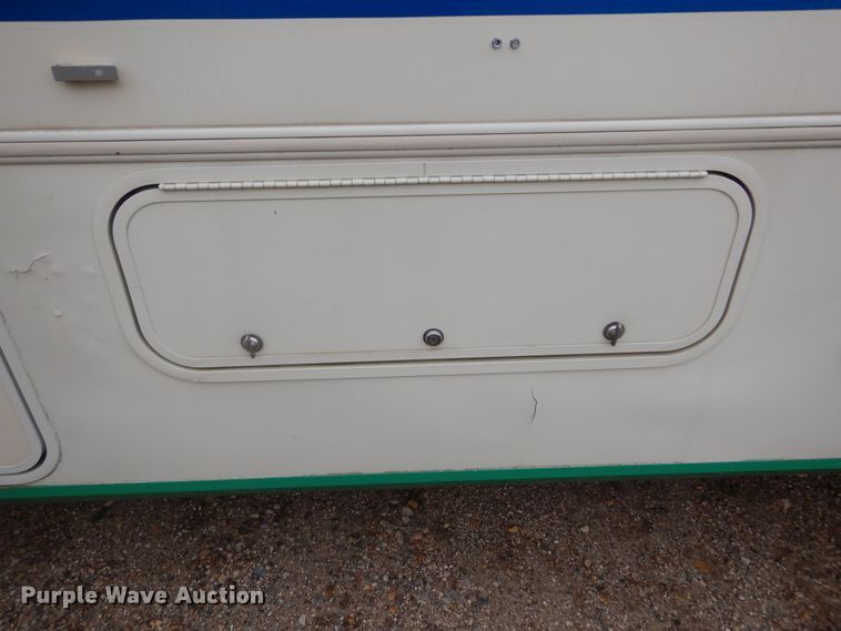 image for item DL6305 1994 Winnebago SCG34RS  mobile command center