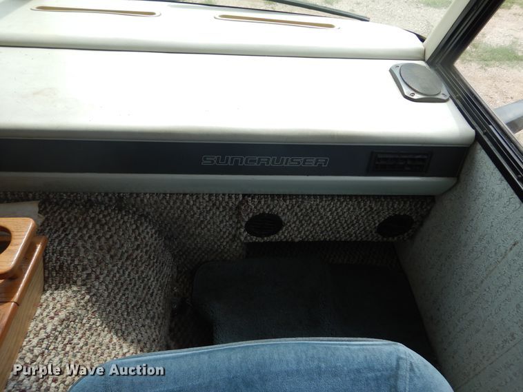 image for item DL6305 1994 Winnebago SCG34RS  mobile command center