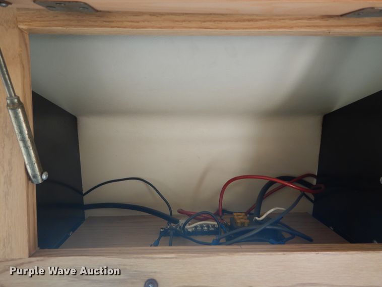 image for item DL6305 1994 Winnebago SCG34RS  mobile command center