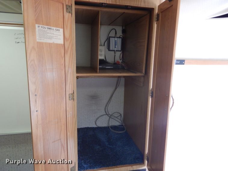 image for item DL6305 1994 Winnebago SCG34RS  mobile command center