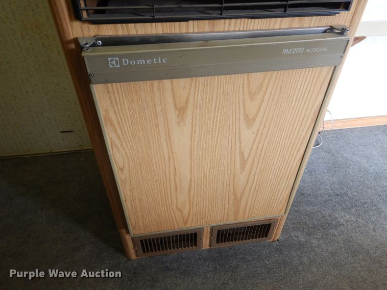 image for item DL6305 1994 Winnebago SCG34RS  mobile command center