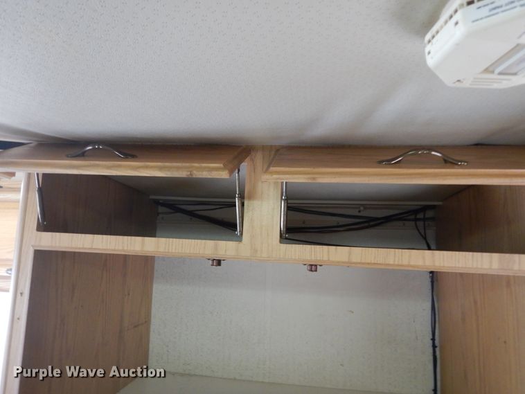 image for item DL6305 1994 Winnebago SCG34RS  mobile command center