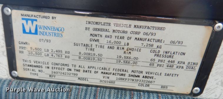 image for item DL6305 1994 Winnebago SCG34RS  mobile command center