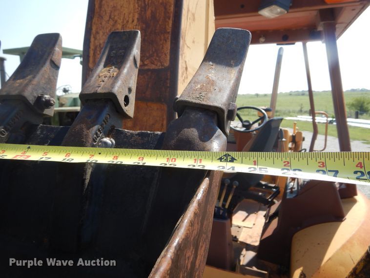 image for item DL6309 1992 Case 580 Super K  backhoe