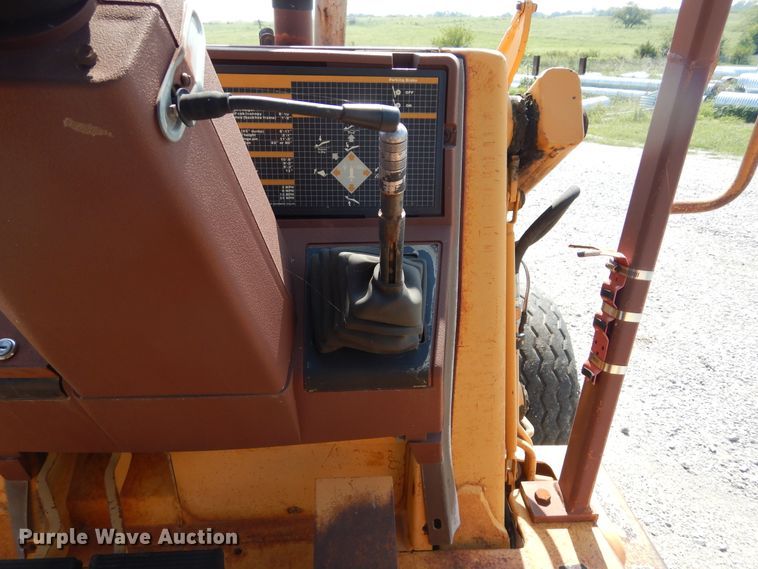 image for item DL6309 1992 Case 580 Super K  backhoe