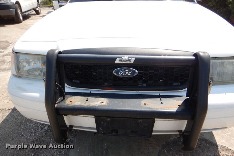 image for item DM1492 2010 Ford Crown Victoria Police Interceptor