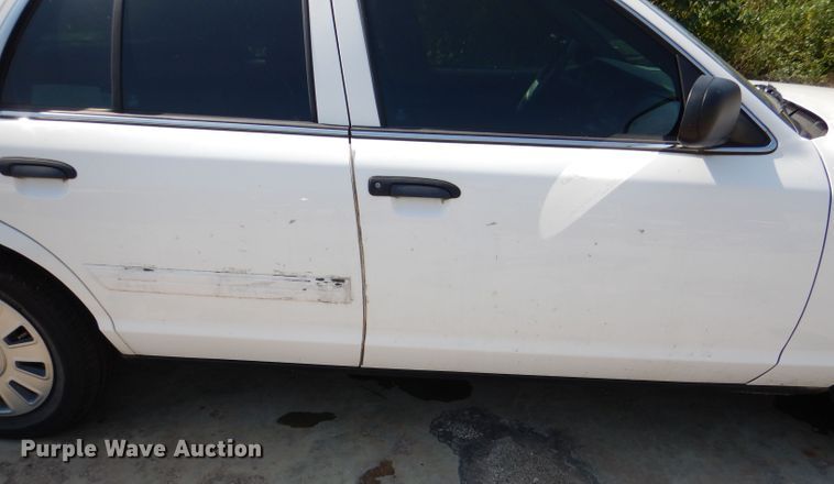 image for item DM1492 2010 Ford Crown Victoria Police Interceptor