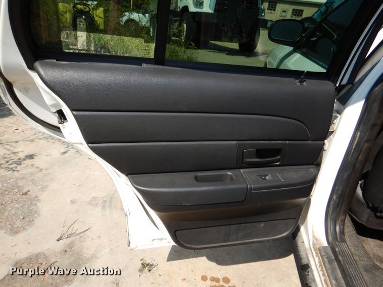 image for item DM1492 2010 Ford Crown Victoria Police Interceptor