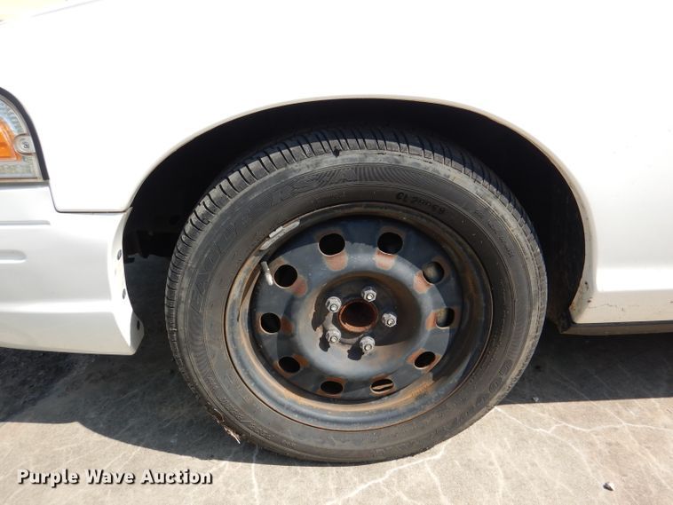 image for item DM1492 2010 Ford Crown Victoria Police Interceptor