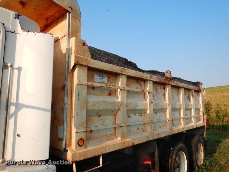 image for item DM5070 1993 Kenworth T600  dump truck