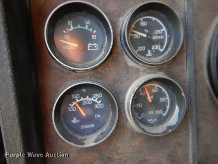 image for item DM5070 1993 Kenworth T600  dump truck