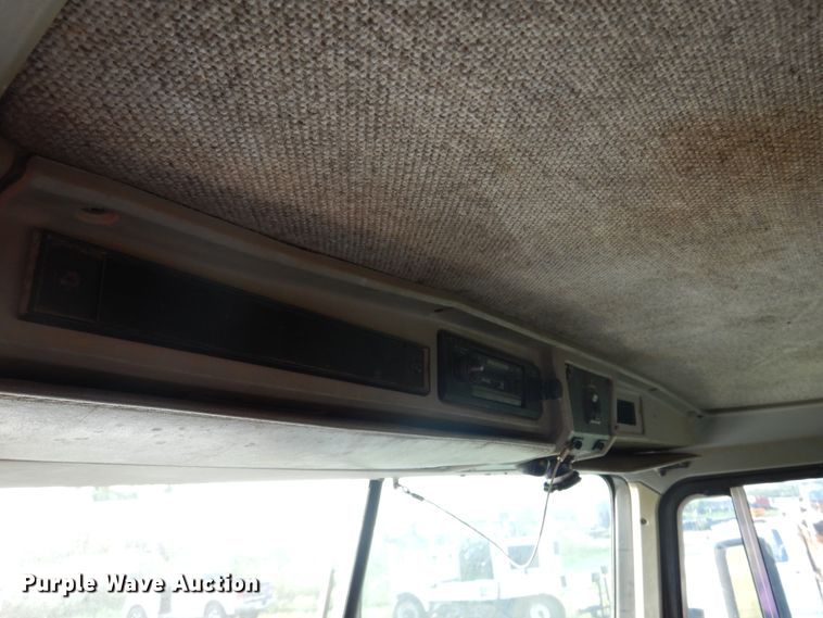 image for item DM5070 1993 Kenworth T600  dump truck