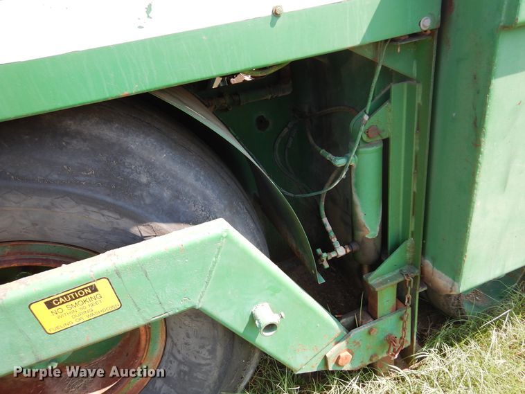 image for item DM5075 Barber Greene SB-131  paver