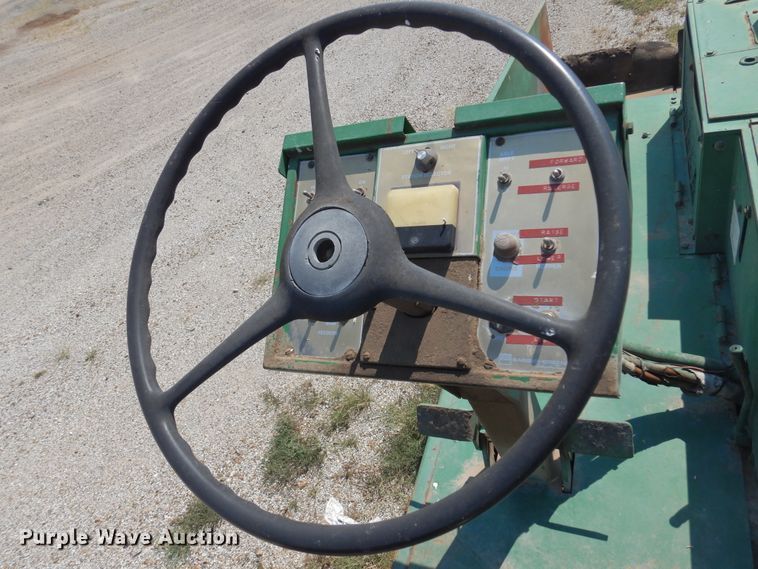 image for item DM5075 Barber Greene SB-131  paver